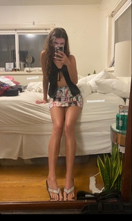 Maeve Tomalty feet photo 2