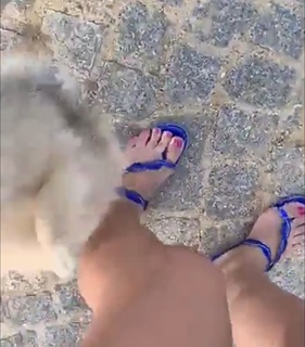 Magali Berdah feet photo 10