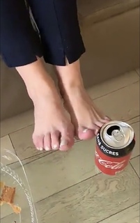 Magali Berdah feet photo 13