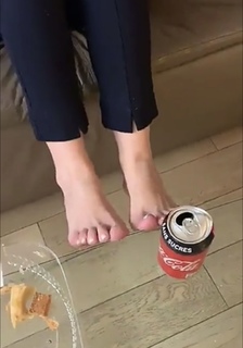 Magali Berdah feet photo 8