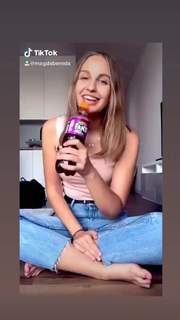 Magda Bereda feet photo 4
