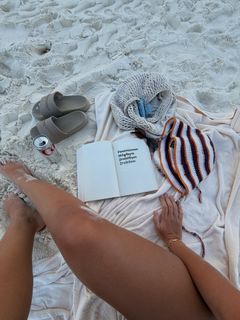 Magda Bereda feet photo 1