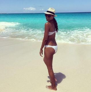 Magda Gomes feet photo 5