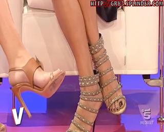 Magda Gomes feet photo 10