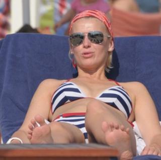 Magda Molek feet photo 1
