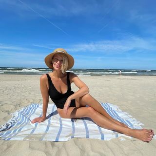 Magda Molek feet photo 17