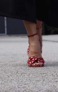 Magda Molek feet photo 4