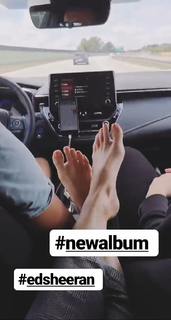 Magda Steczkowska feet photo 11