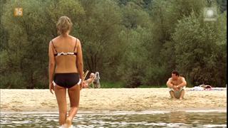 Magdalena Boczarska feet photo 19