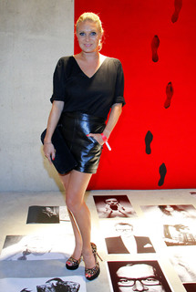 Magdalena Brzeska feet photo thumbnail