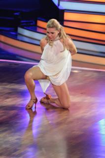 Magdalena Brzeska feet photo thumbnail