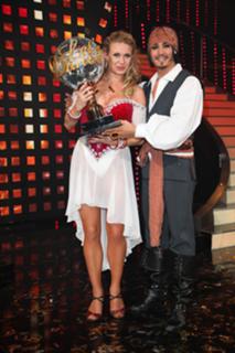 Magdalena Brzeska feet photo thumbnail