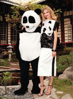 Magdalena Frackowiak feet photo 3