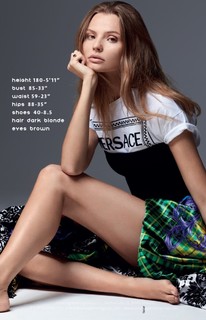 Magdalena Frackowiak feet photo 8
