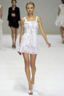 Magdalena Frackowiak feet photo 5