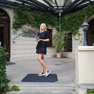 Magdalena Mazur feet photo 11