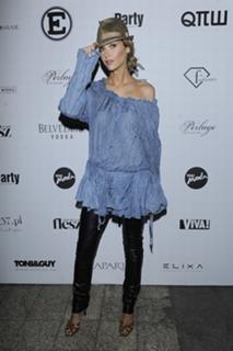 Magdalena Mielcarz feet photo 1
