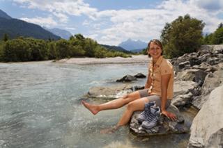 Magdalena Neuner feet photo thumbnail
