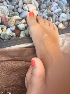 Magdalena Waligórska feet photo 11