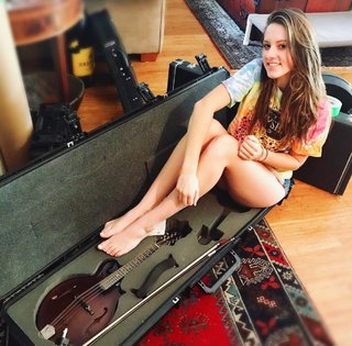 Maggie Baugh feet photo 17