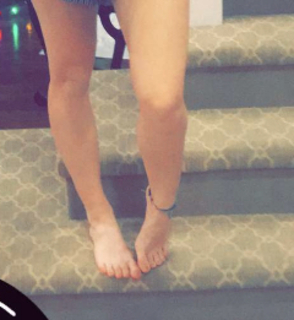 Maggie Baugh feet photo 16