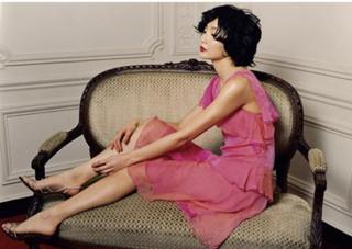 Maggie Cheung feet photo 6