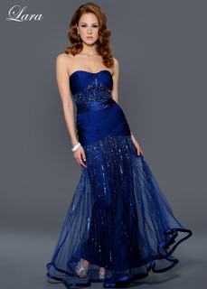 Maggie Geha feet photo 4