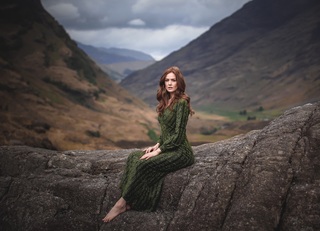 Maggie Geha feet photo 16
