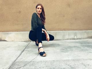 Maggie Geha feet photo 5