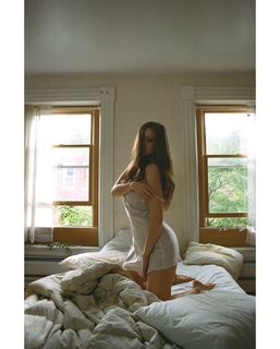 Maggie Geha feet photo 13