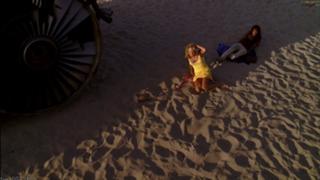 Maggie Grace feet photo thumbnail