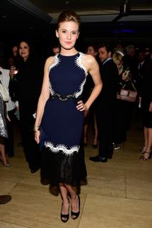 Maggie Grace feet photo thumbnail