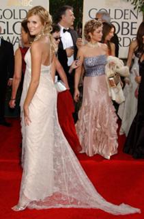 Maggie Grace feet photo thumbnail