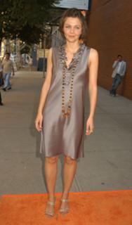 Maggie Gyllenhaal feet photo thumbnail