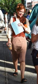Maggie Gyllenhaal feet photo thumbnail