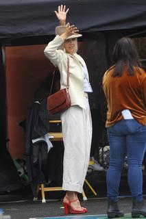 Maggie Gyllenhaal feet photo thumbnail