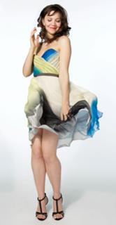 Maggie Gyllenhaal feet photo thumbnail