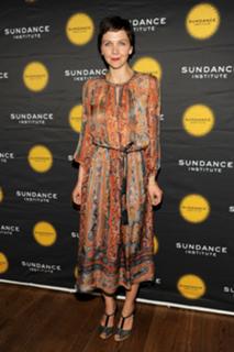 Maggie Gyllenhaal feet photo thumbnail