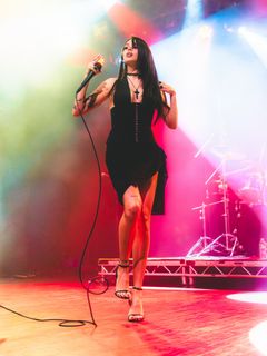 Maggie Lindemann feet photo 2