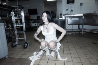 Maggie Lindemann feet photo 17