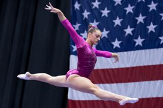 Maggie Nichols feet photo 15