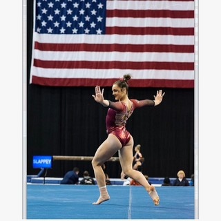 Maggie Nichols feet photo 9