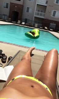 Maggie Nichols feet photo 15