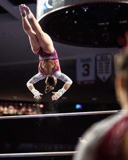 Maggie Nichols feet photo 3