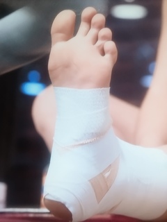 Maggie Nichols feet photo 2
