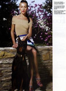 Maggie Q feet photo thumbnail