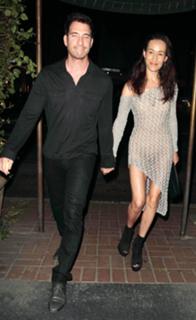 Maggie Q feet photo thumbnail
