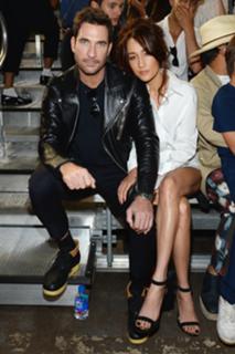 Maggie Q feet photo thumbnail
