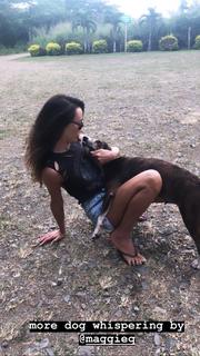 Maggie Q feet photo thumbnail