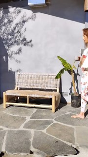 Maggie Q feet photo thumbnail